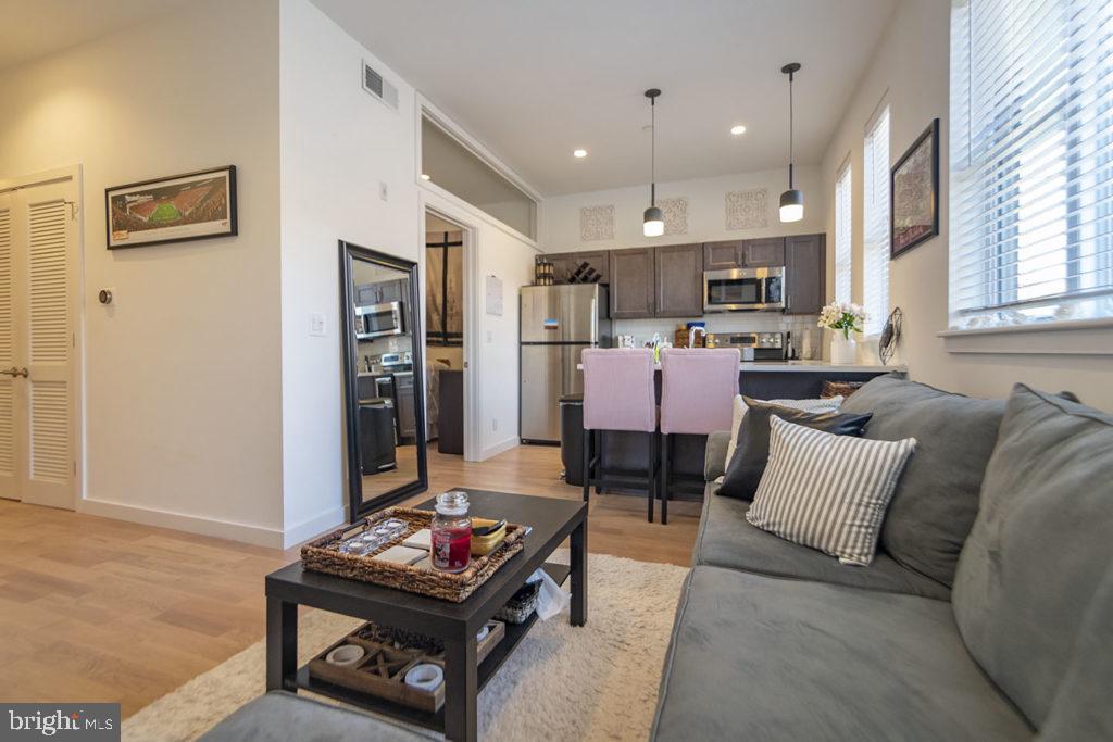 507 S 8TH ST #UNIT 301 Property Photo 1