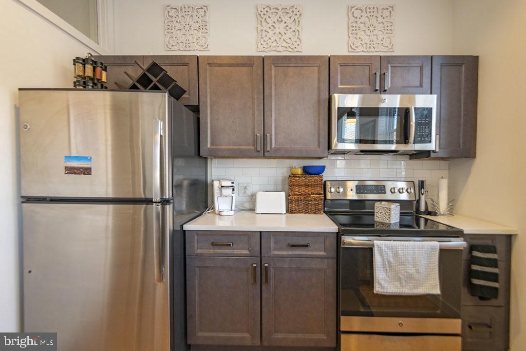 507 S 8th St #unit 301 Property Photo 3