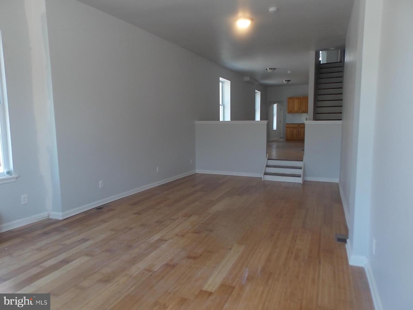 4200 W Thompson St Property Photo 4