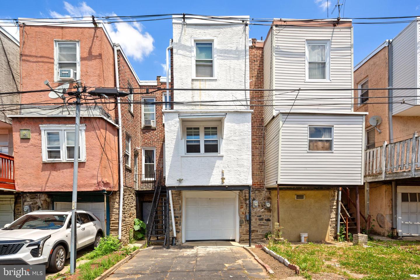 1928 W Godfrey Ave Property Photo 23