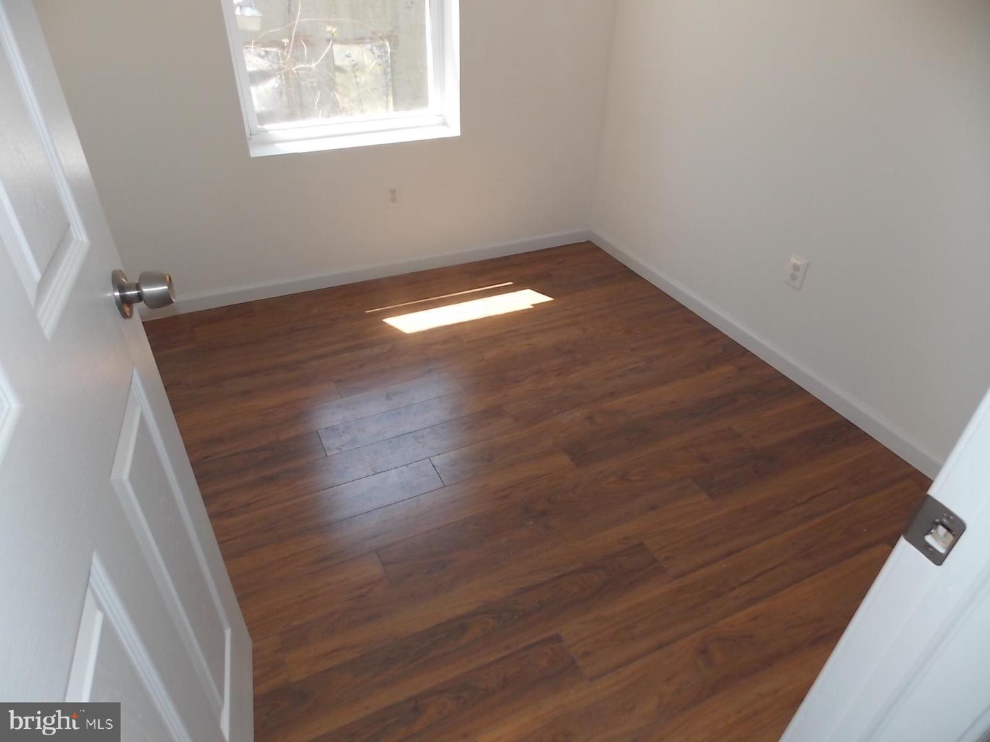 4206 Wallace St Property Photo 5