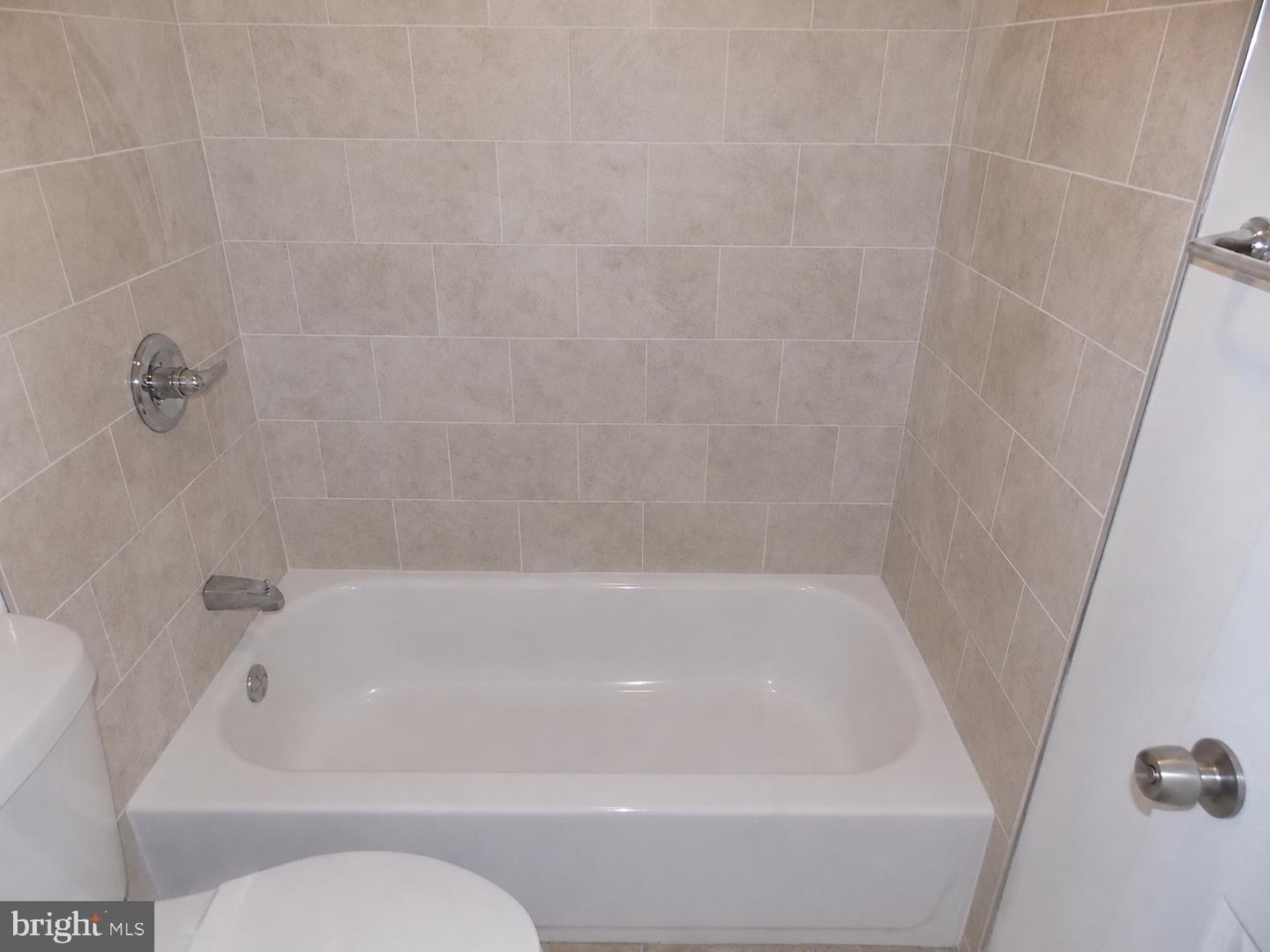 4206 Wallace St Property Photo 8