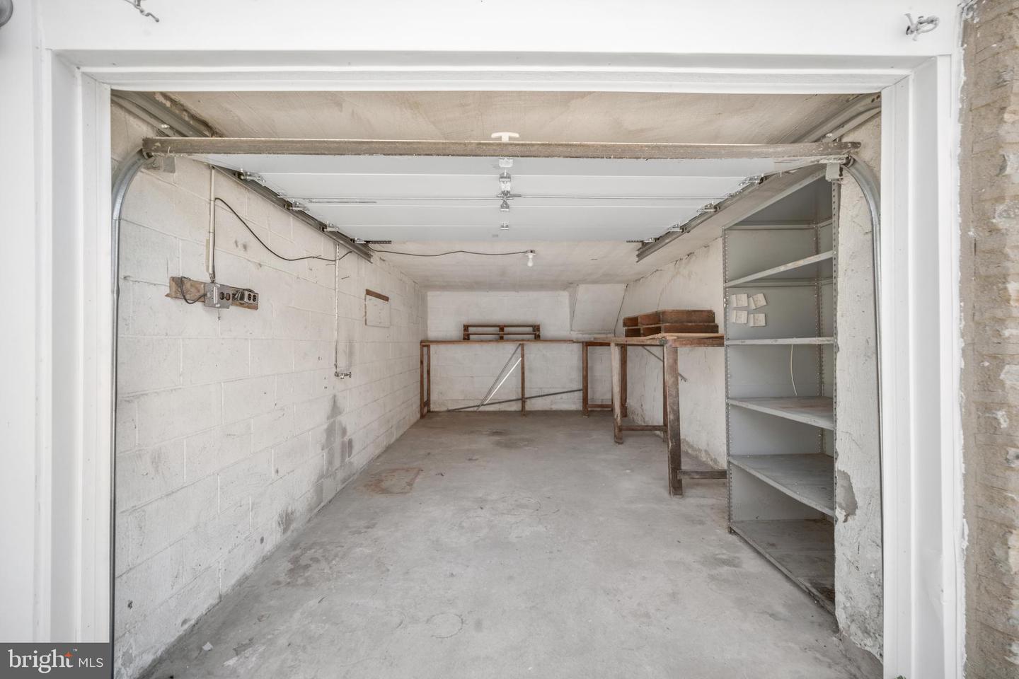2414 Vista St Property Photo 5