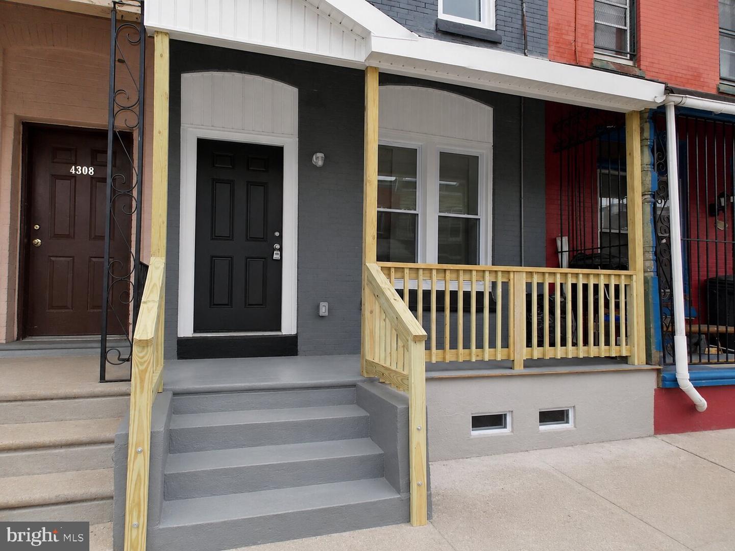 4310 WYALUSING AVE Property Photo 1