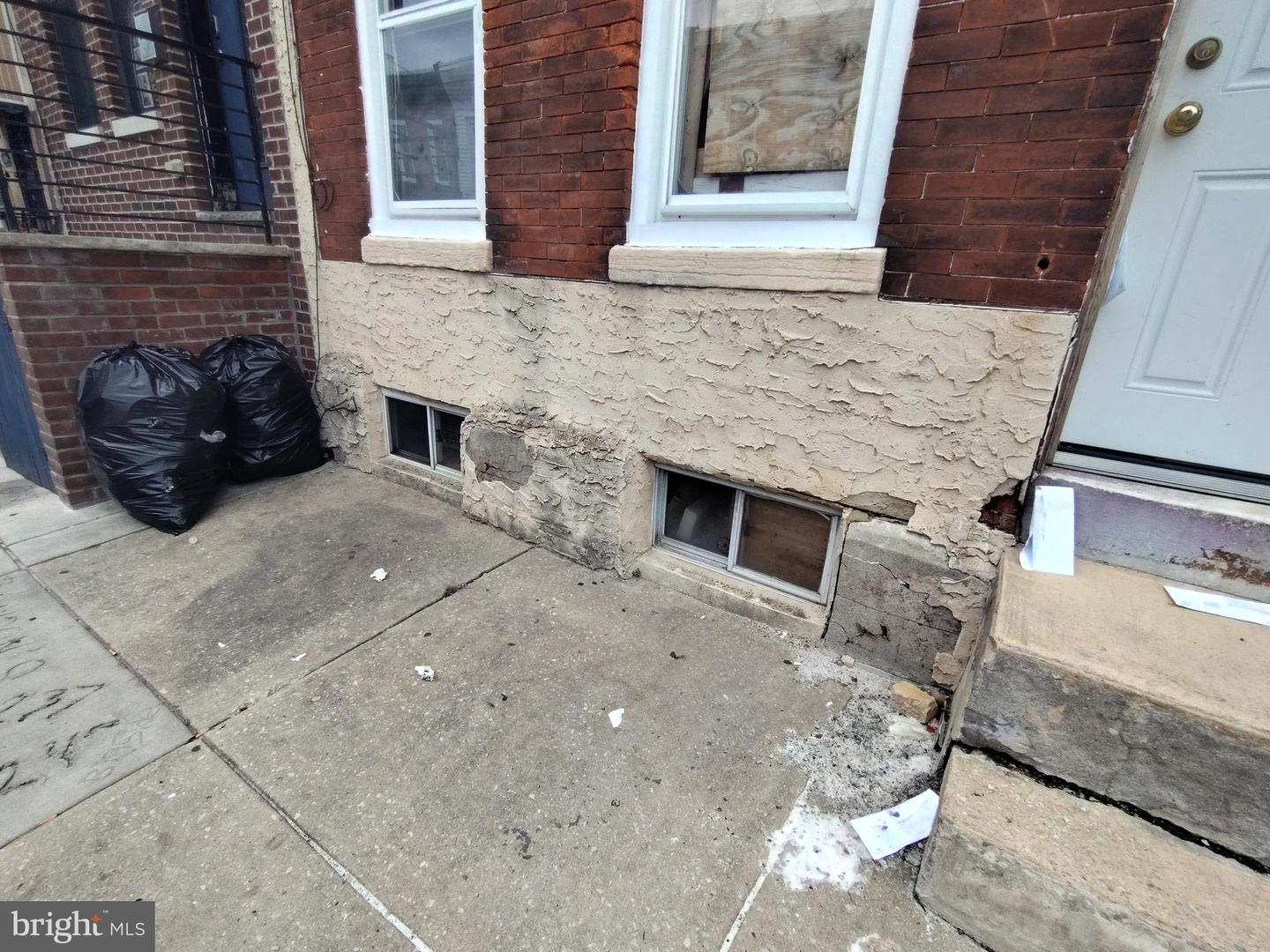 1237 S Bucknell St Property Photo 6