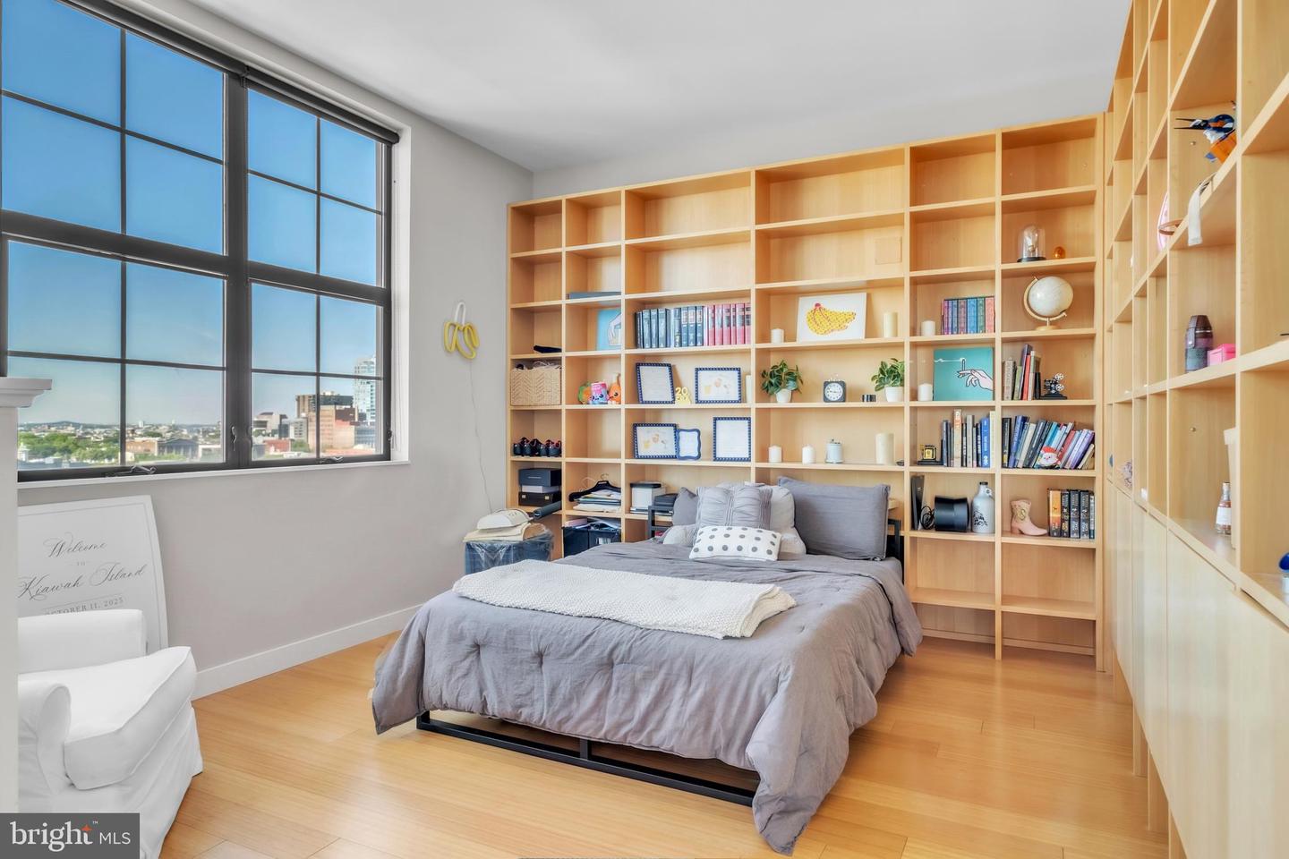 108 Arch St #ph1 Property Photo 25