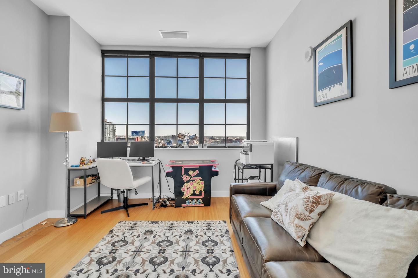 108 Arch St #ph1 Property Photo 32