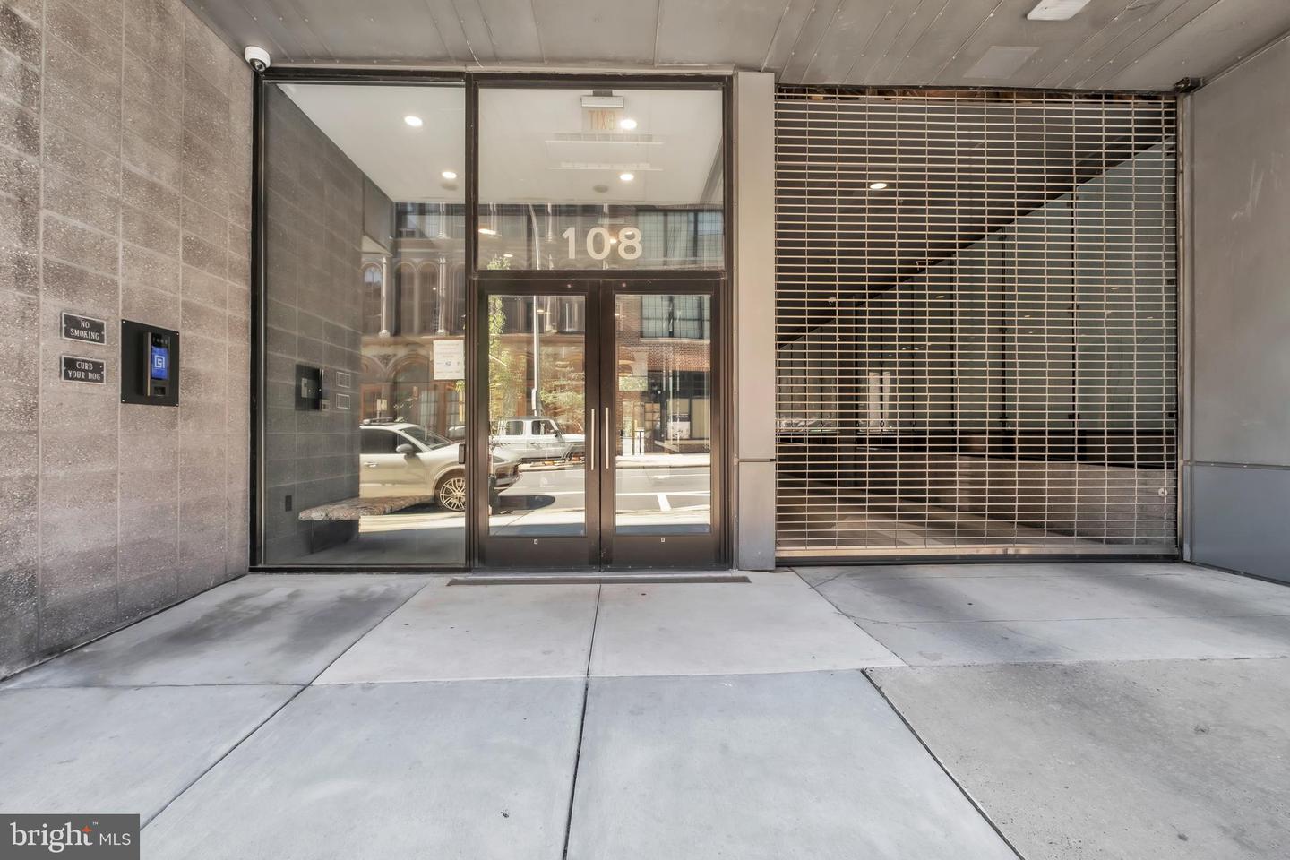 108 Arch St #ph1 Property Photo 48