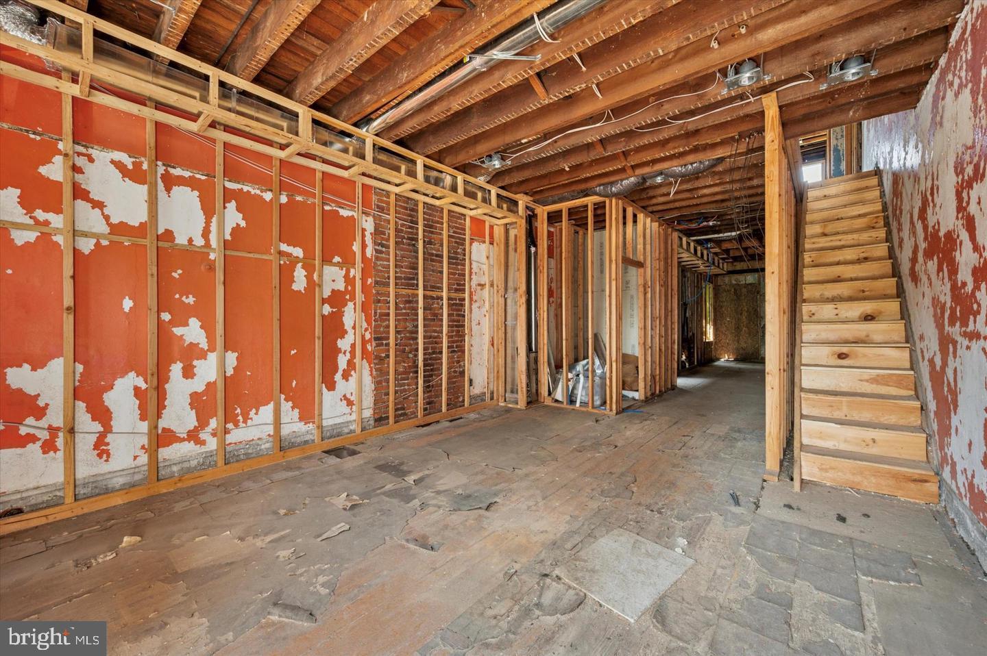 1842 N 24th St Property Photo 4