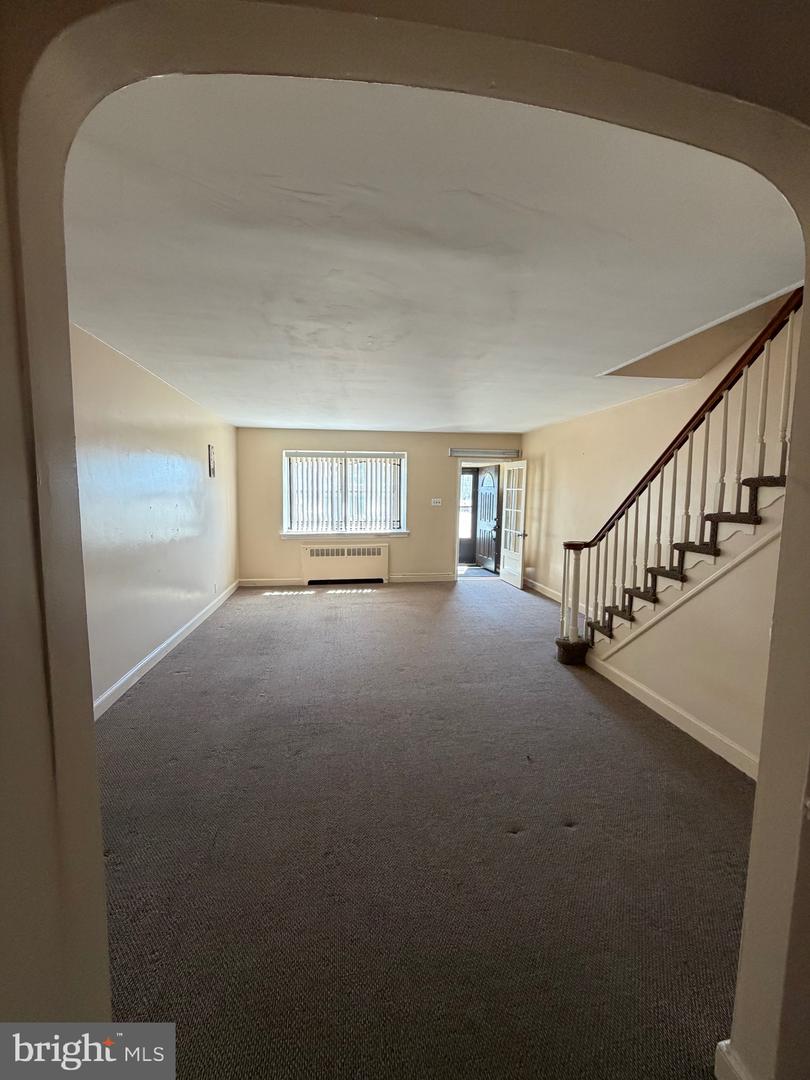 1503 Hellerman St Property Photo 4