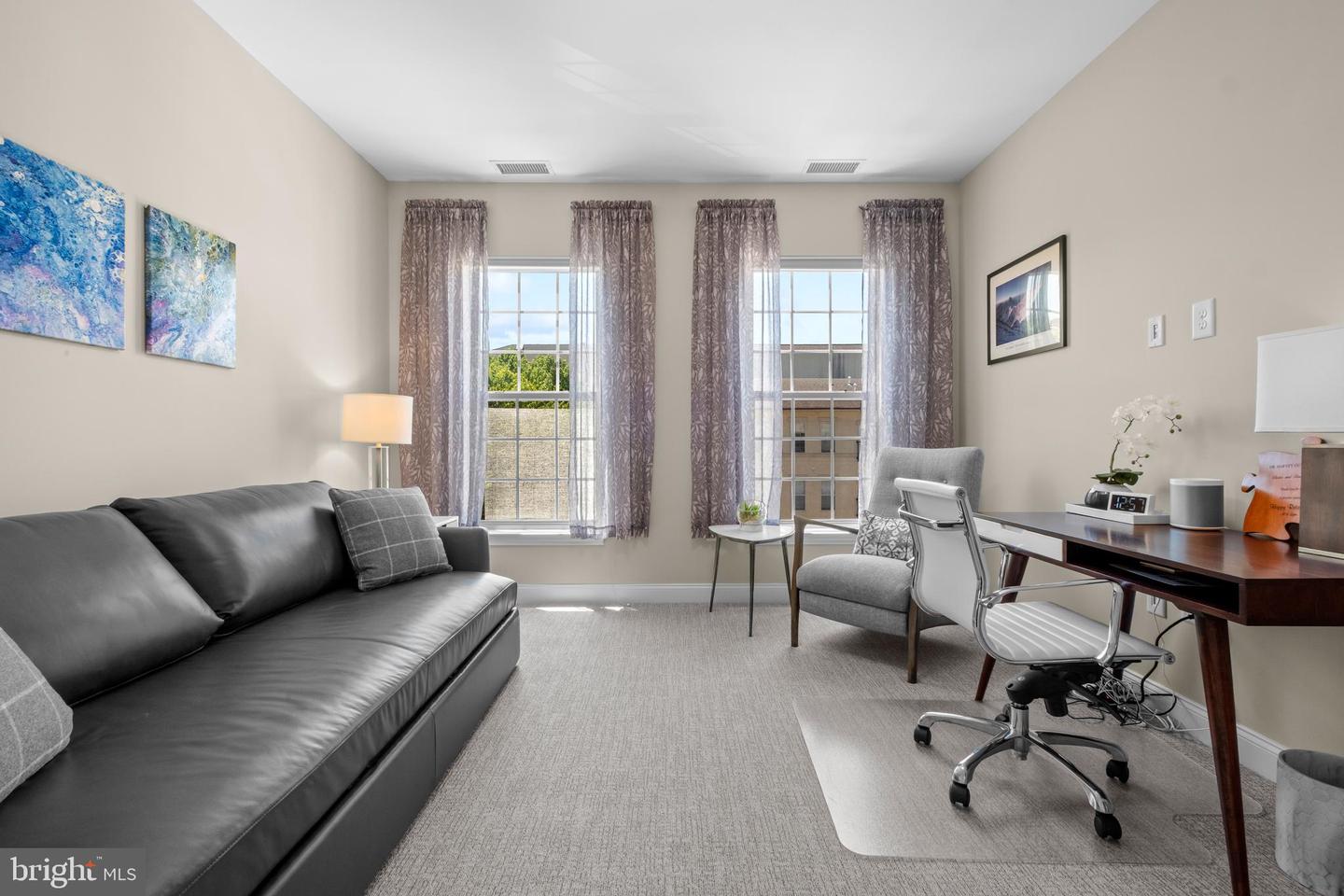 500 Admirals Way #402 Property Photo 23