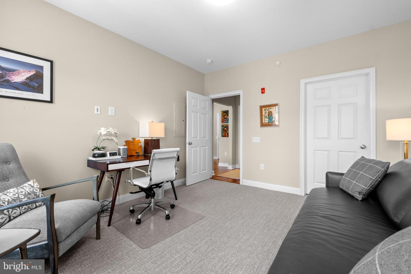 500 Admirals Way #402 Property Photo 25