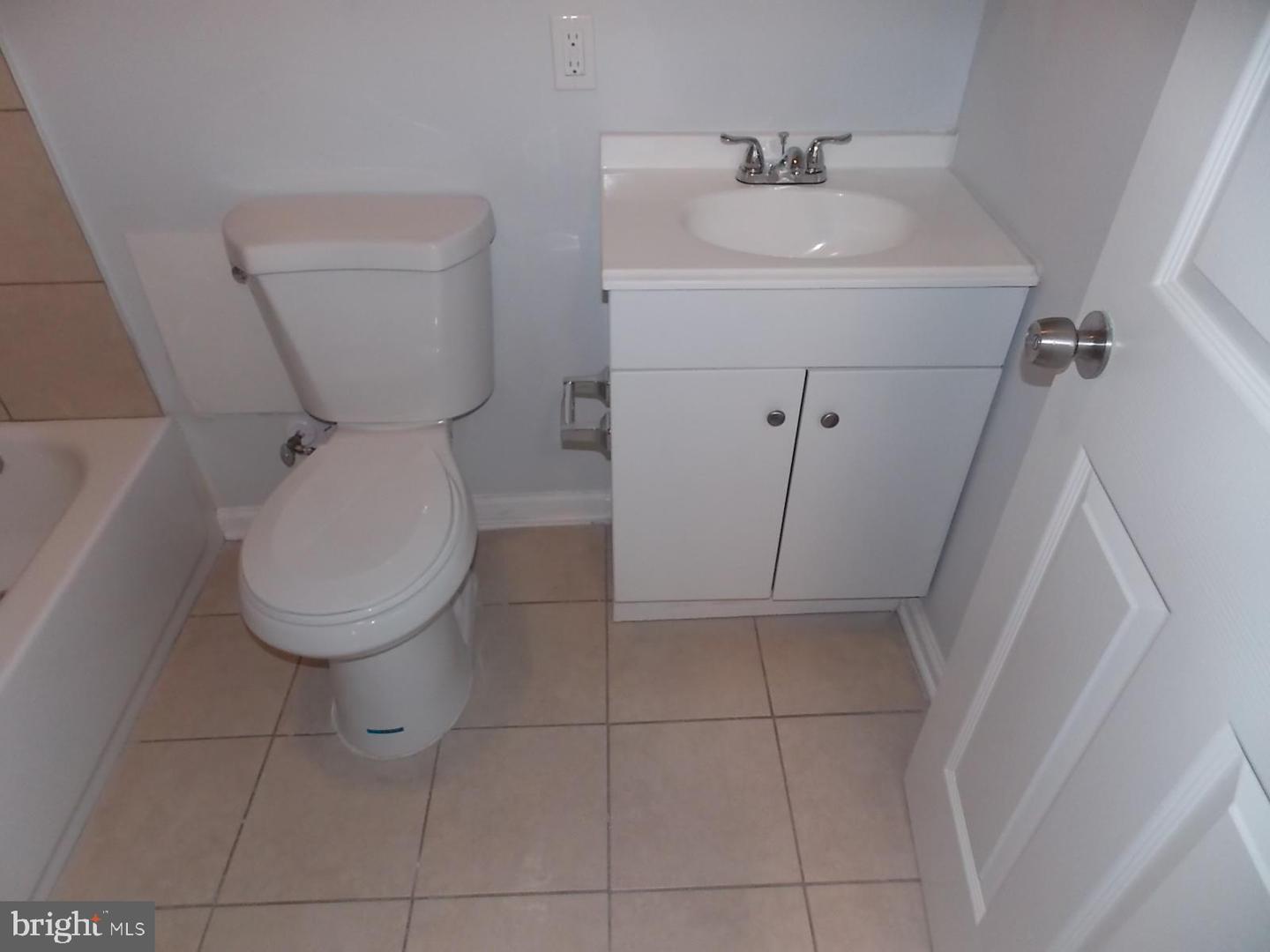 838 N Brooklyn St Property Photo 11