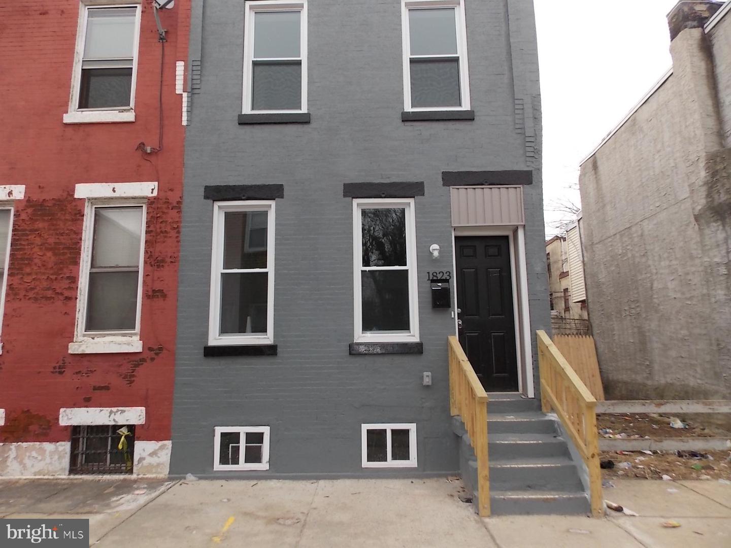1823 N Judson St Property Photo 1