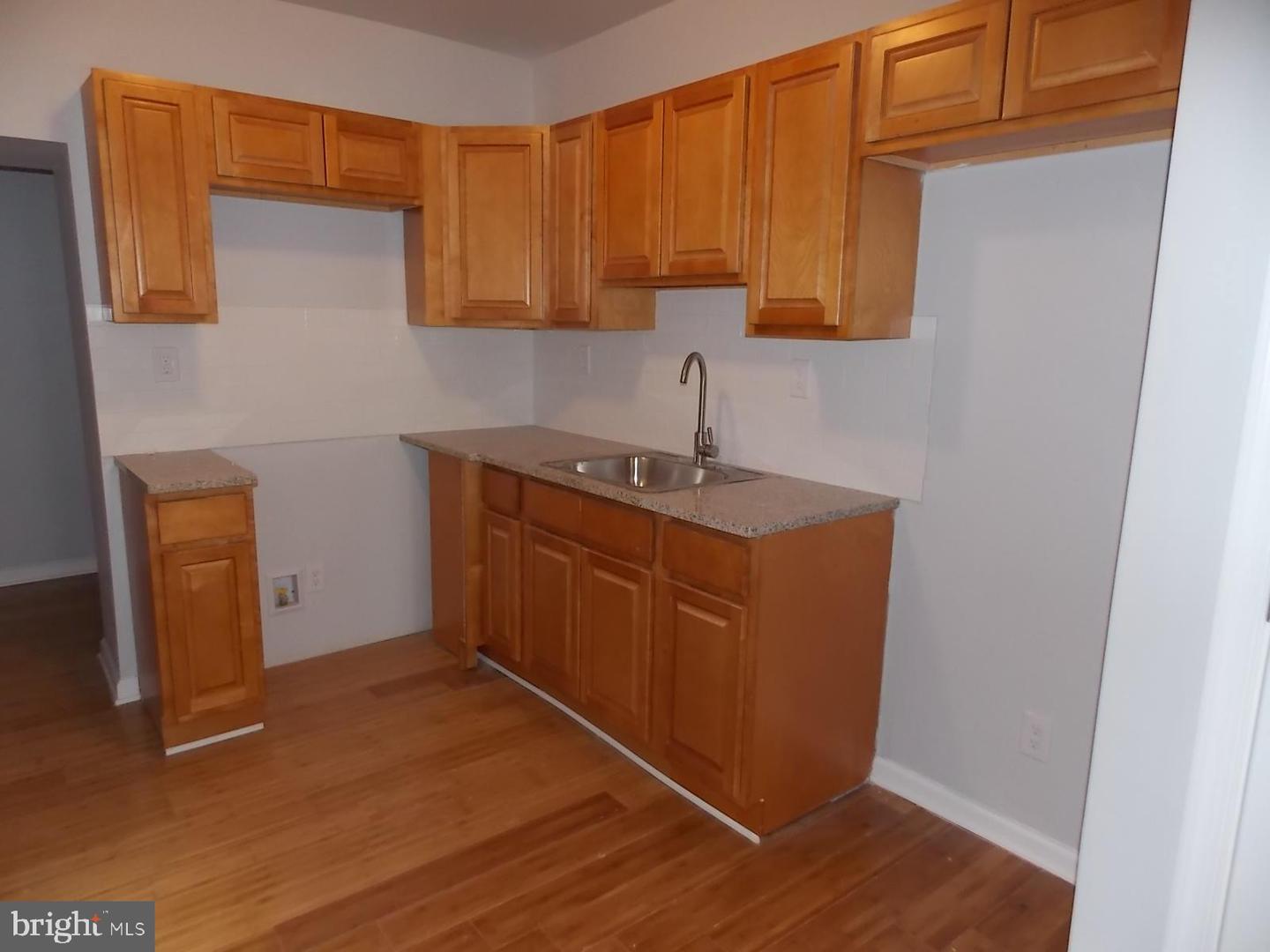 1823 N Judson St Property Photo 5