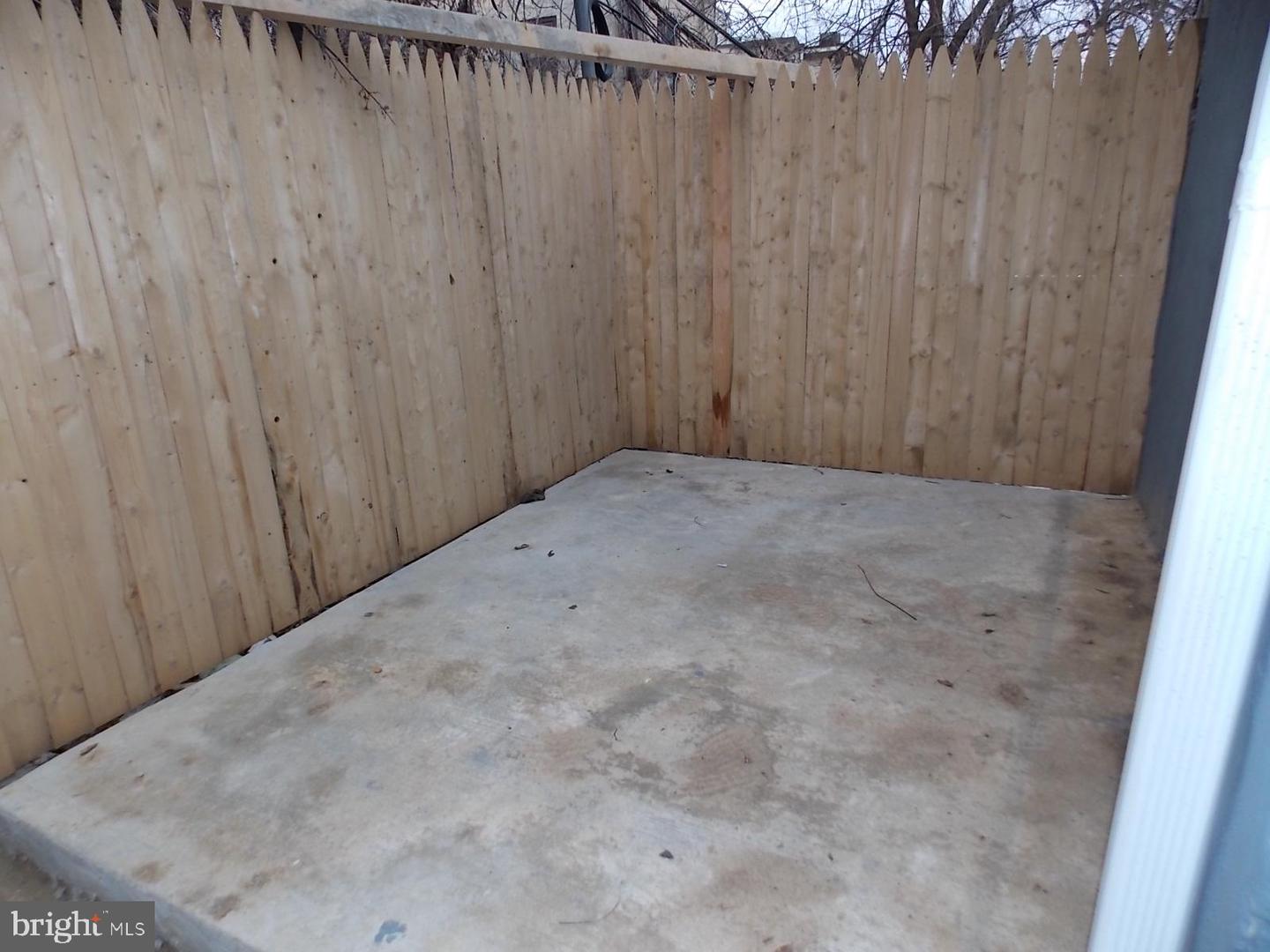 1823 N Judson St Property Photo 7