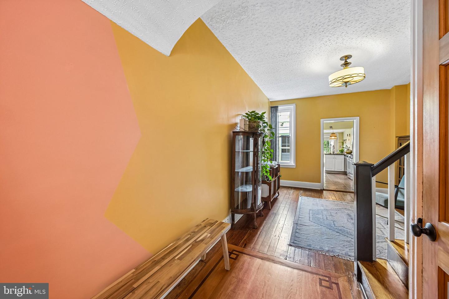 3721 Stanton St Property Photo 3