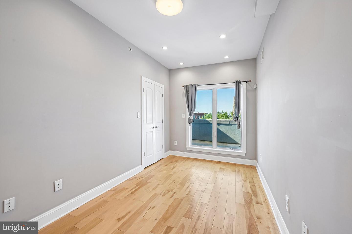 1819 Mountain St Property Photo 18