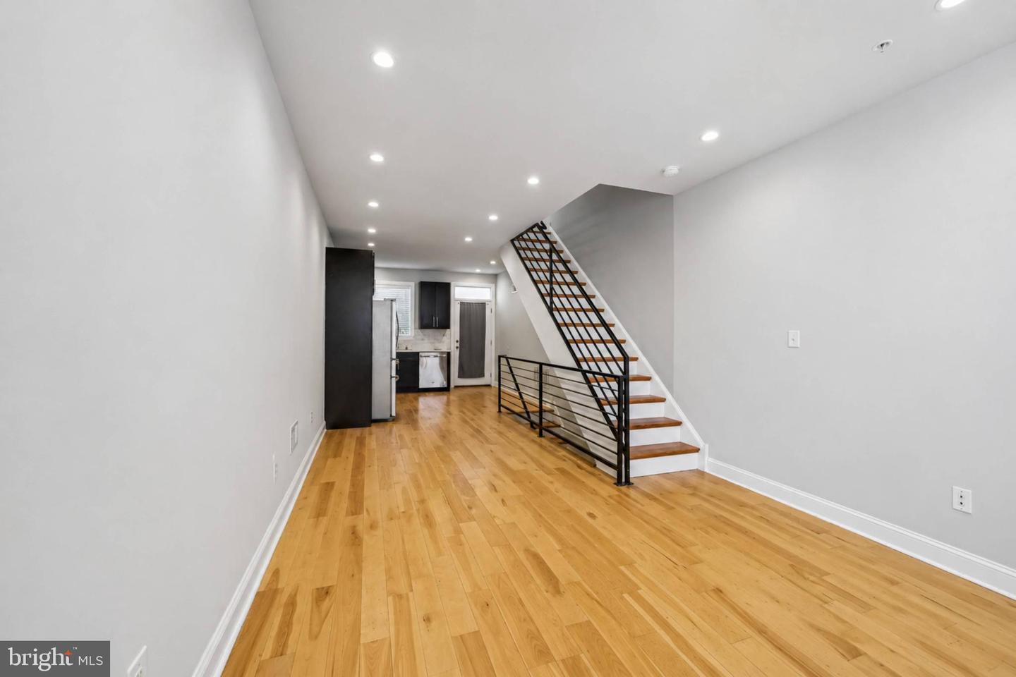 1819 Mountain St Property Photo 41