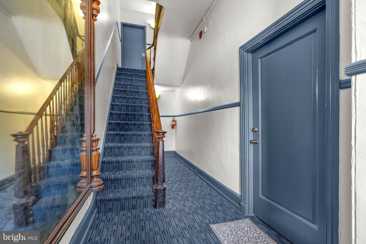 1910 Fairmount Ave #b (1r) Property Photo 19