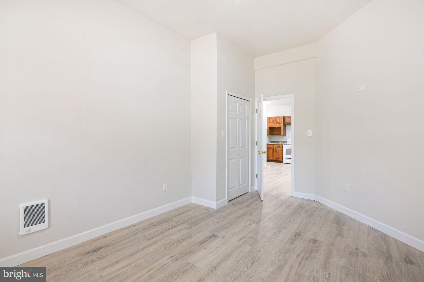 702 E Chelten Ave #1 Property Photo 6