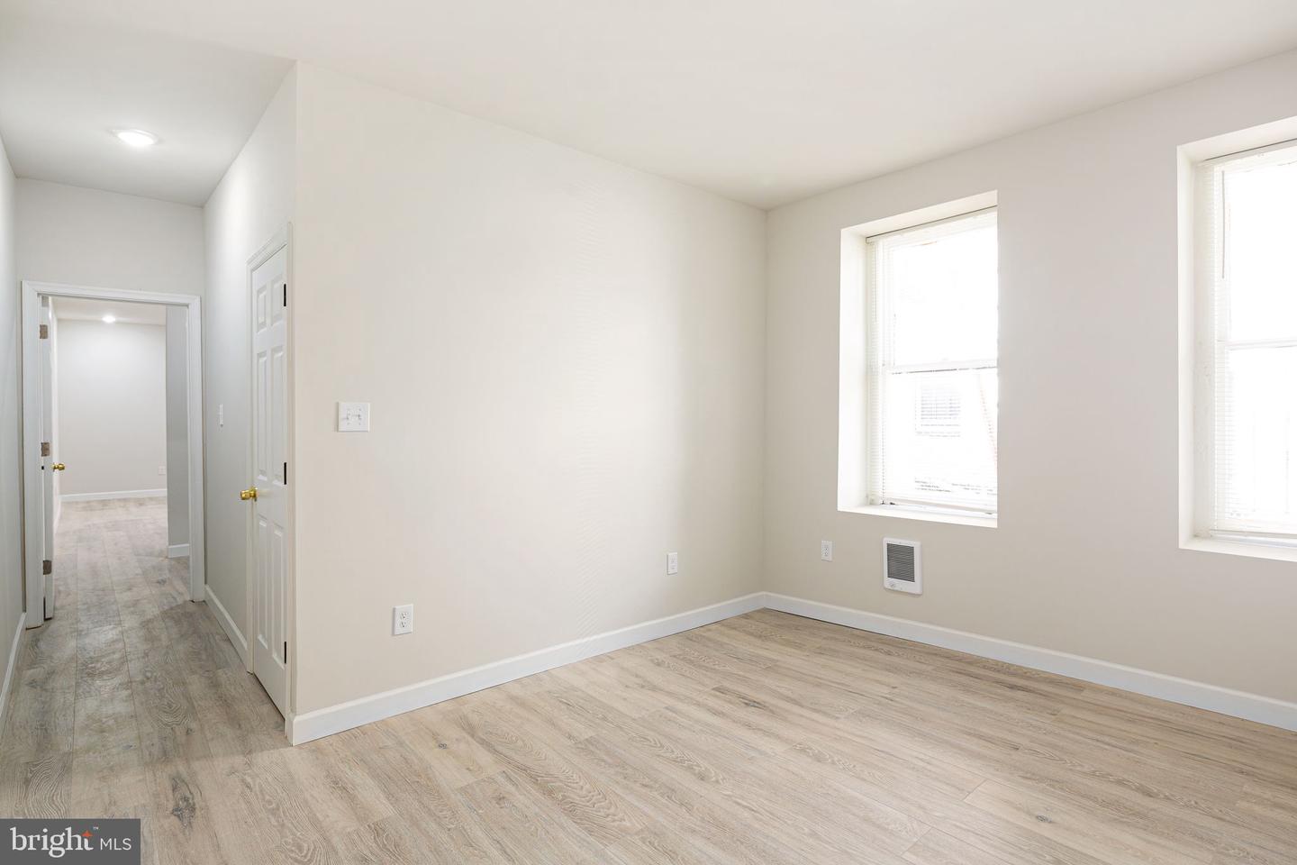 702 E Chelten Ave #1 Property Photo 11