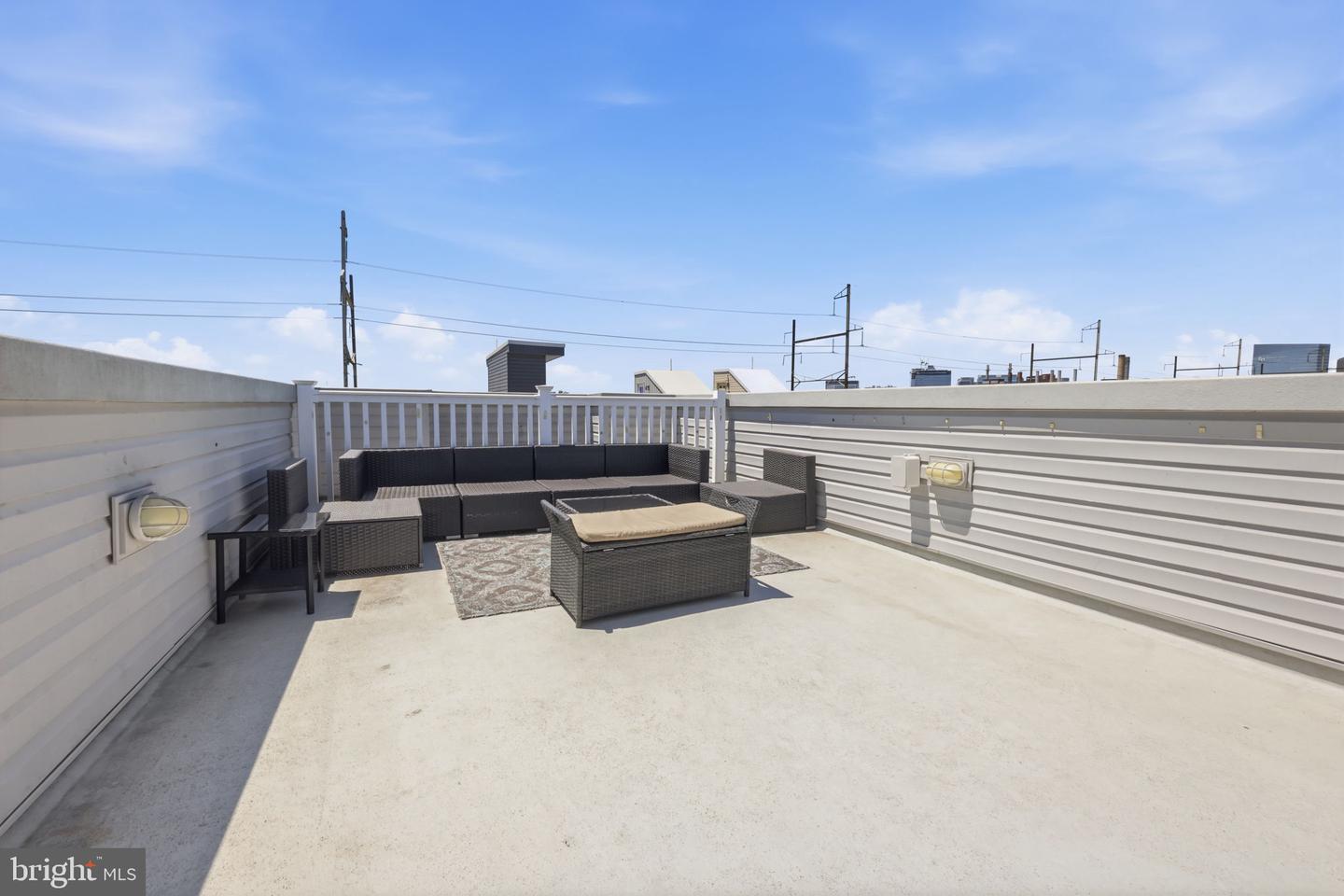 1411 S Taylor St Property Photo 30