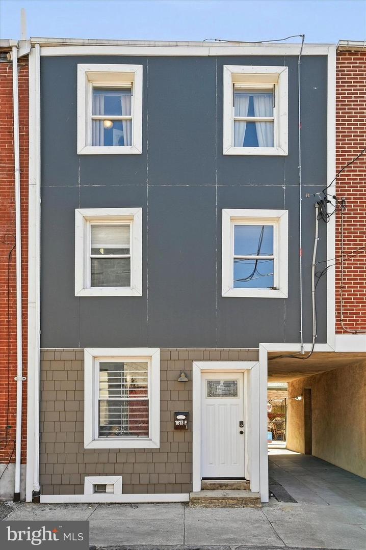 1613 N Philip St Property Photo 2