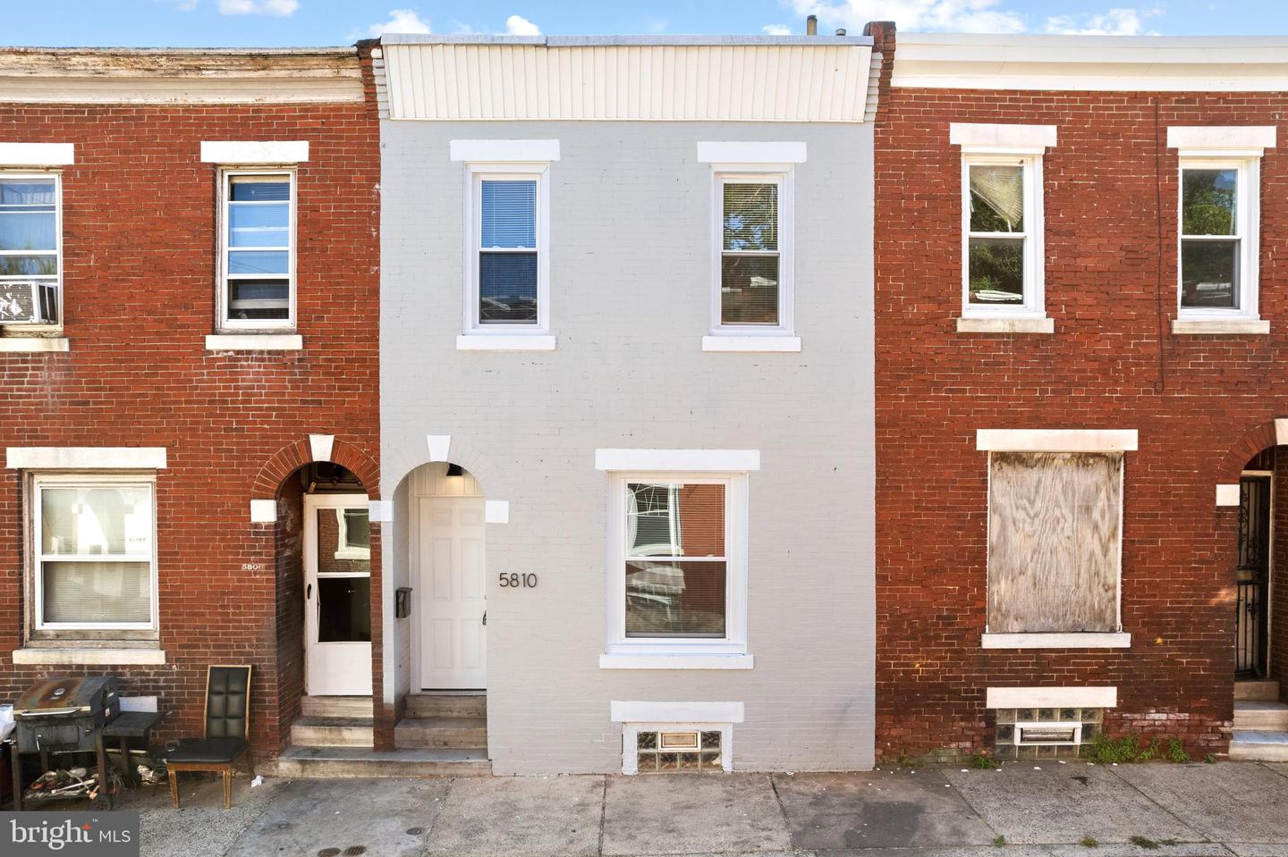 5810 WAKEFIELD ST Property Photo 1