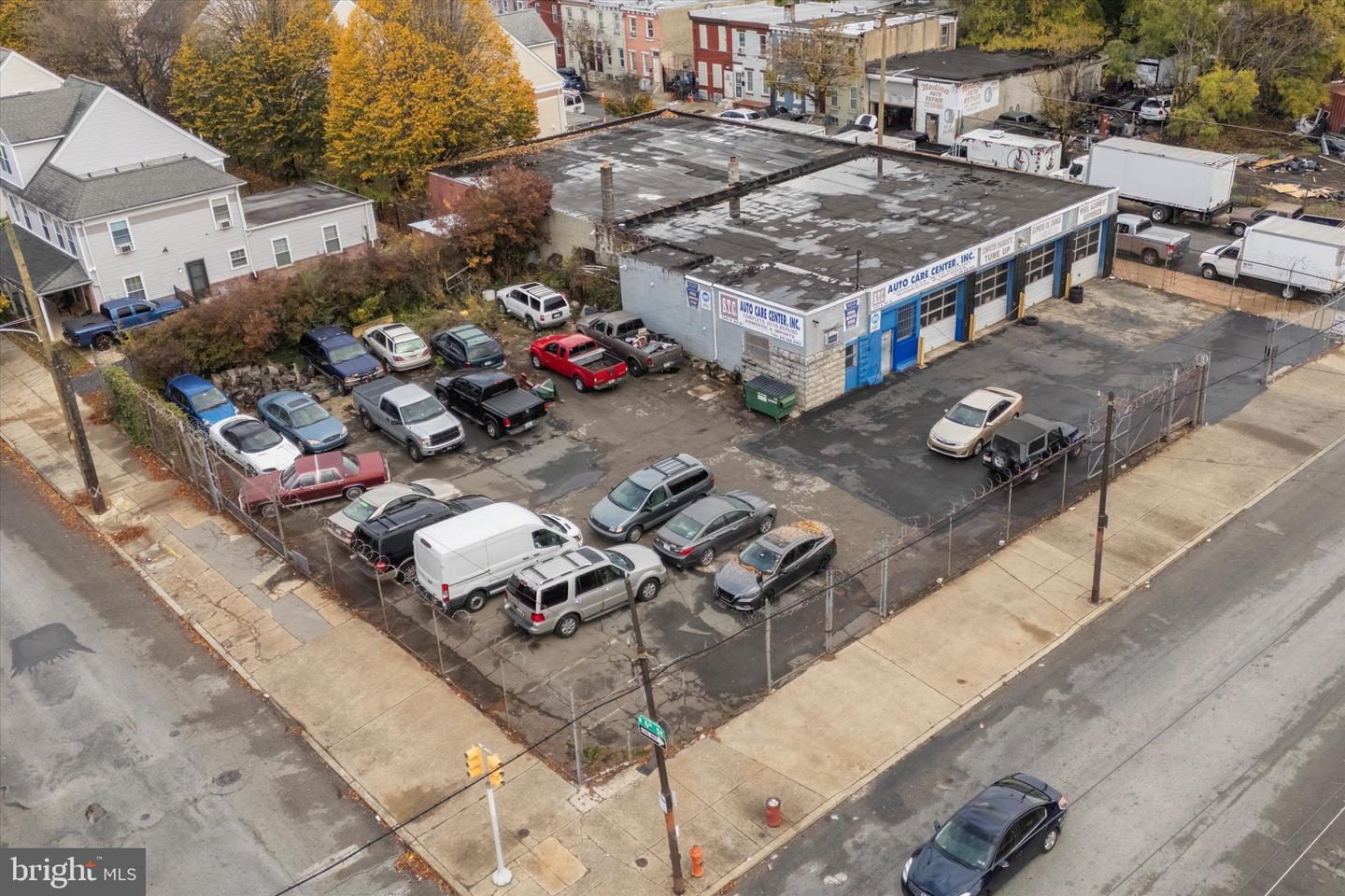 2200-2216 N FAIRHILL ST Property Photo 1