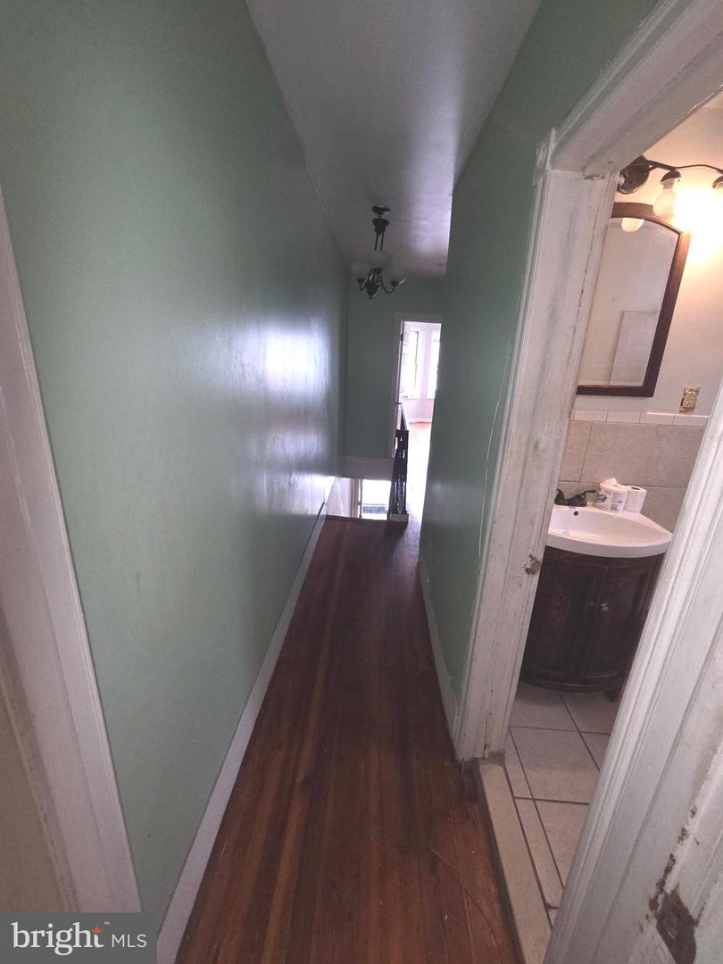 5336 Delancey St Property Photo 30
