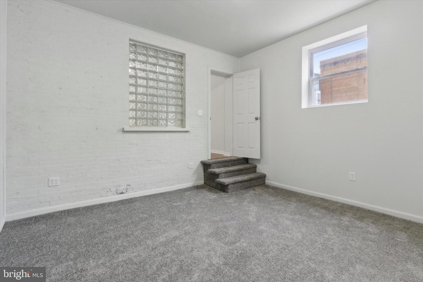 1746-48 S Orianna St Property Photo 20