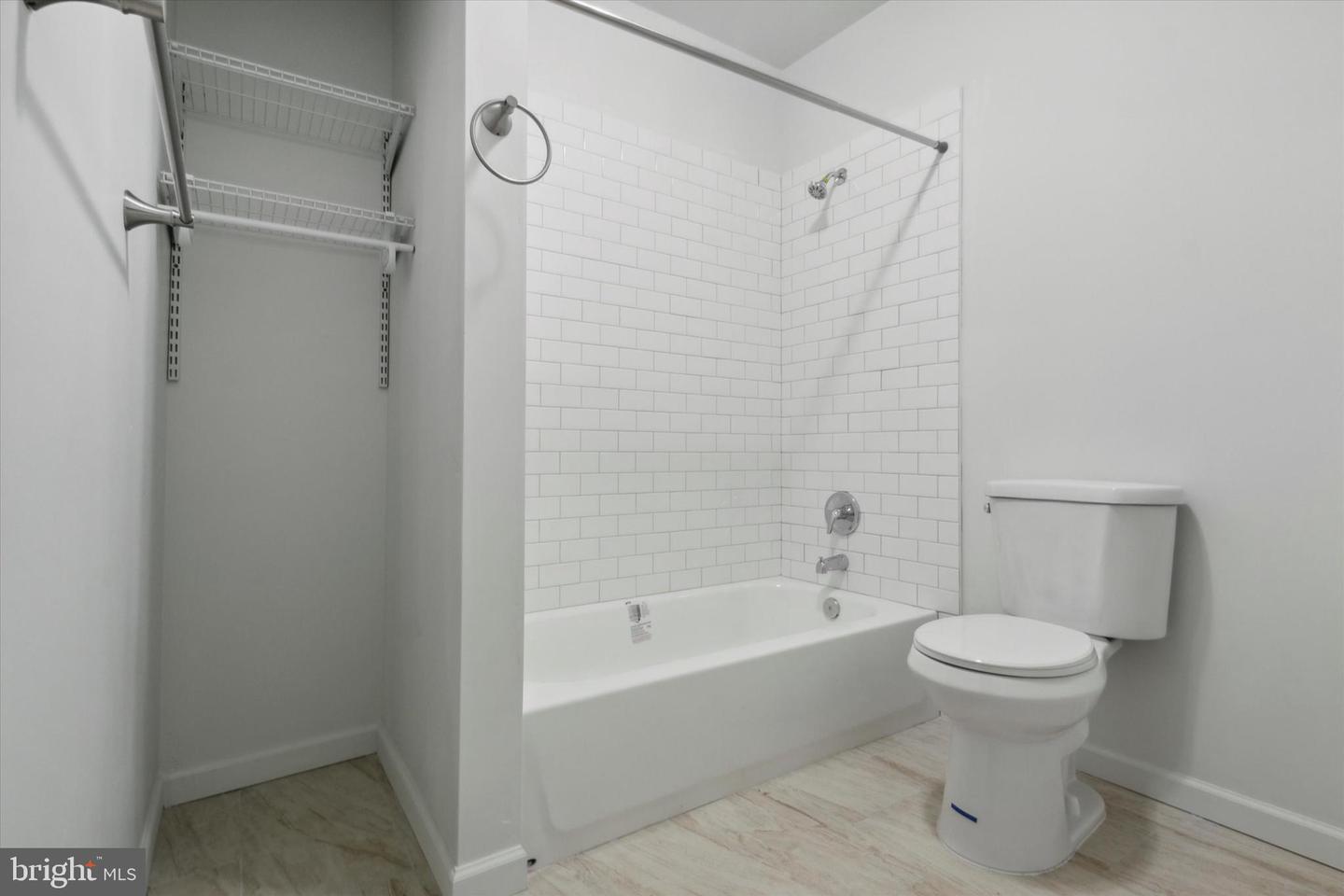 1746-48 S Orianna St Property Photo 23