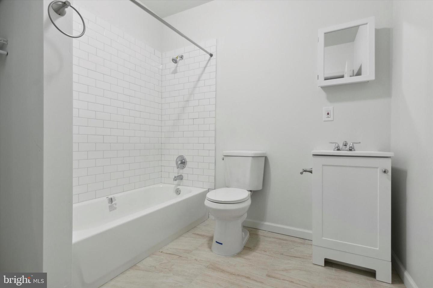1746-48 S Orianna St Property Photo 24