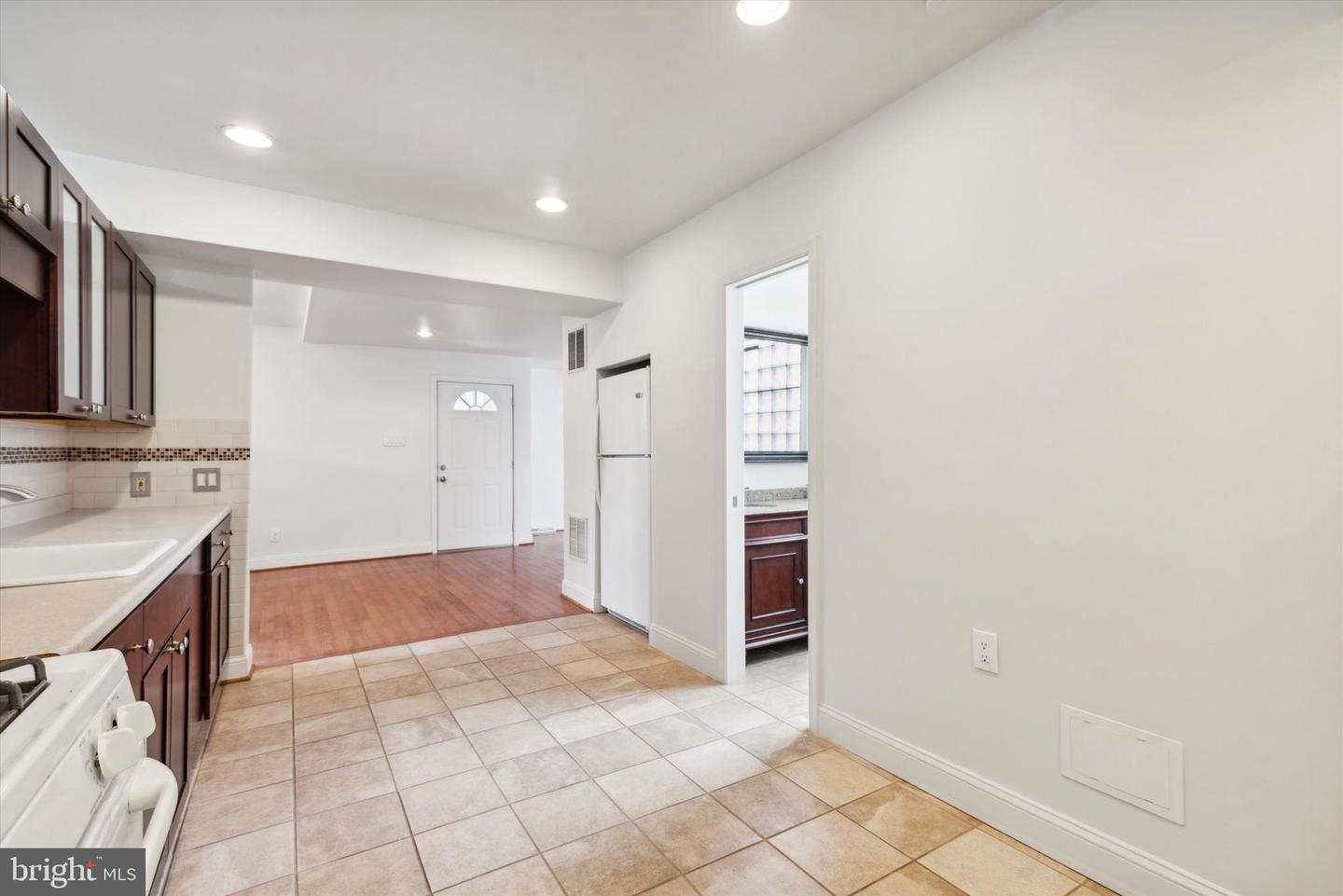 1746-48 S Orianna St Property Photo 39