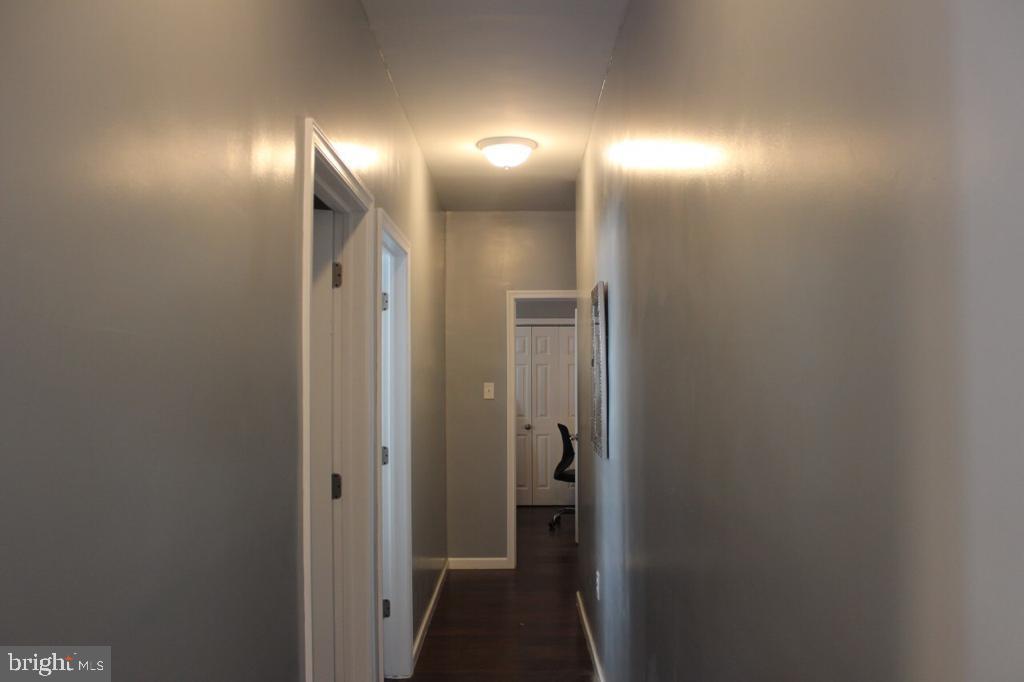 5923 N Broad St Property Photo 6