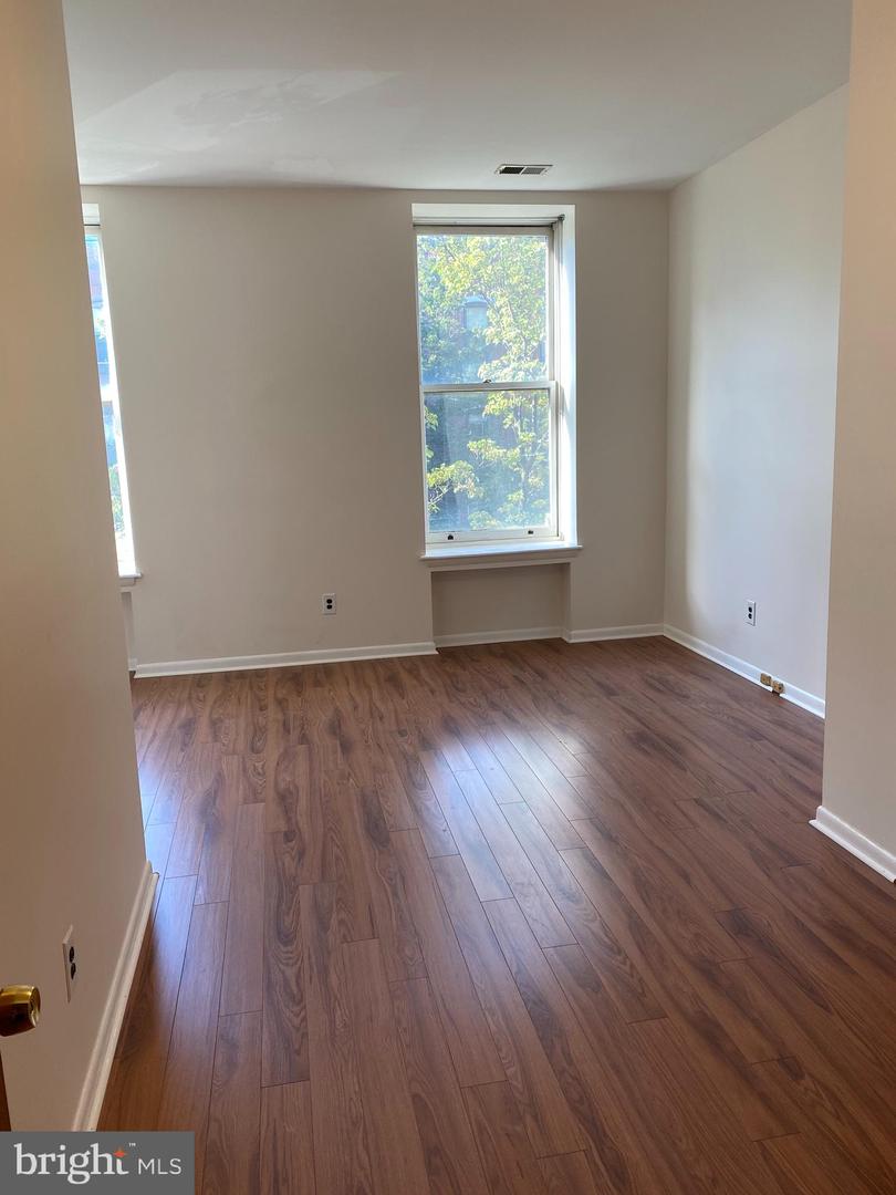 1703 W Diamond St #2 Property Photo 14