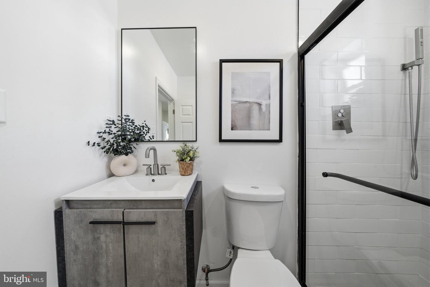4711 Melrose St Property Photo 14