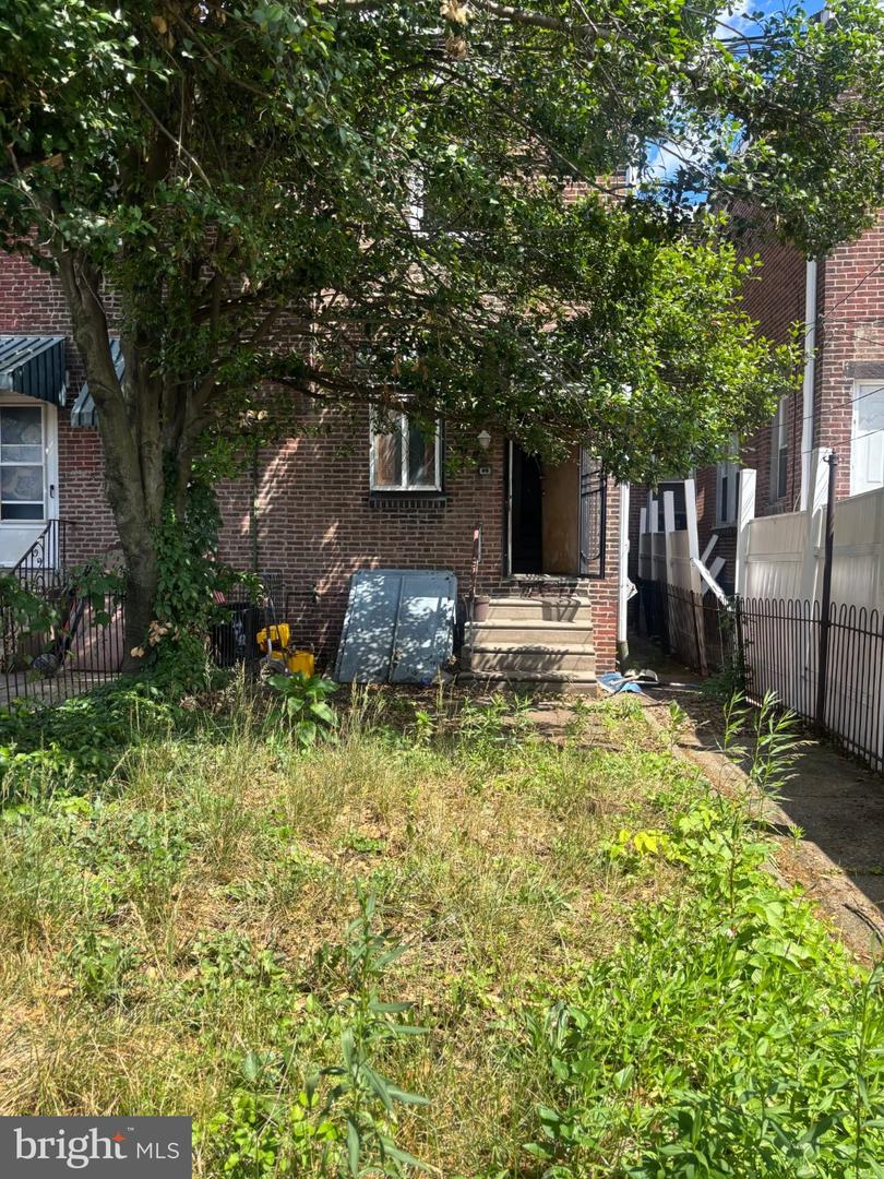 4636 Oakland St Property Photo 22