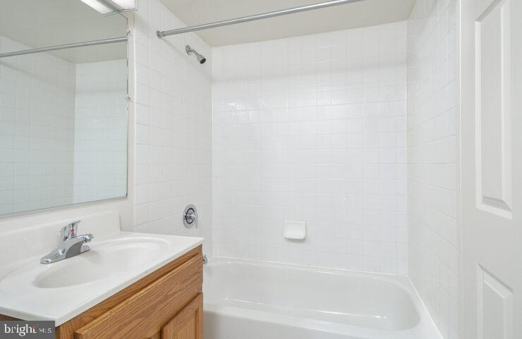 515 W Chelten Ave #1204 Property Photo 25