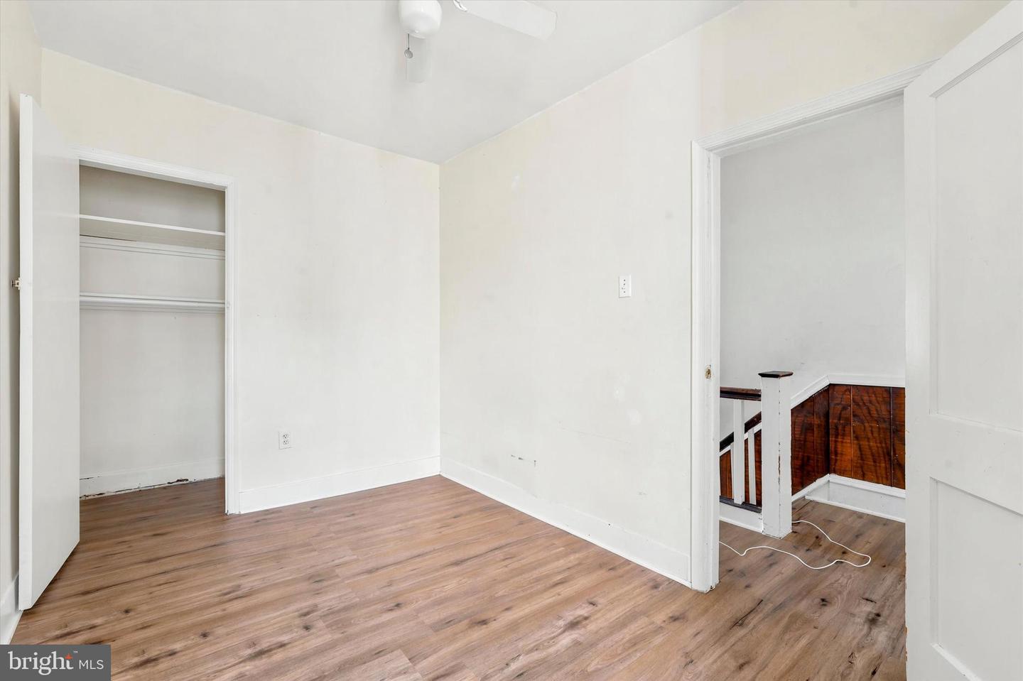 2934 Aramingo Ave Property Photo 9