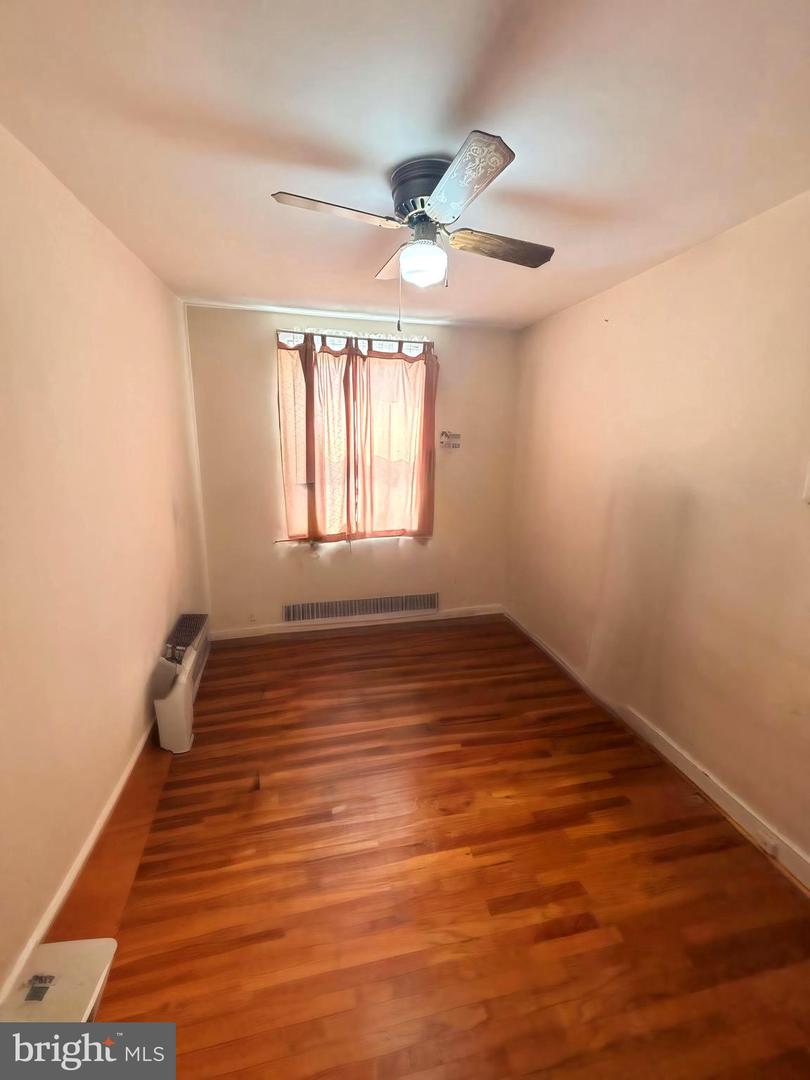 7223 Lynford St Property Photo 16