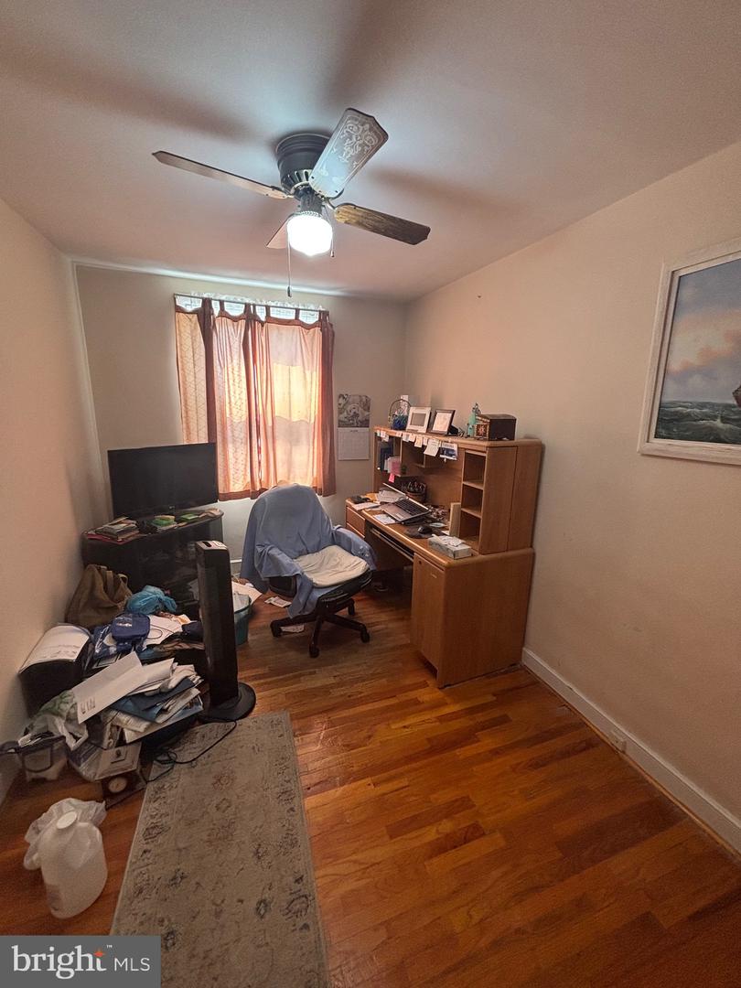 7223 Lynford St Property Photo 17