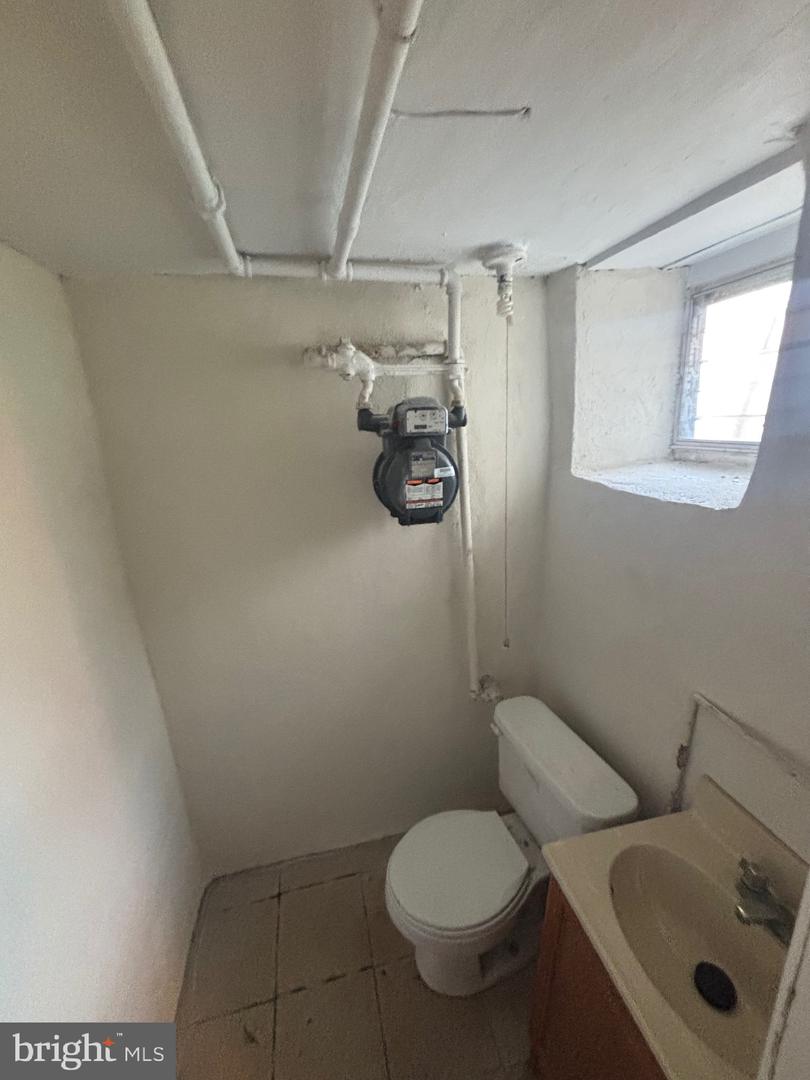 7223 Lynford St Property Photo 20