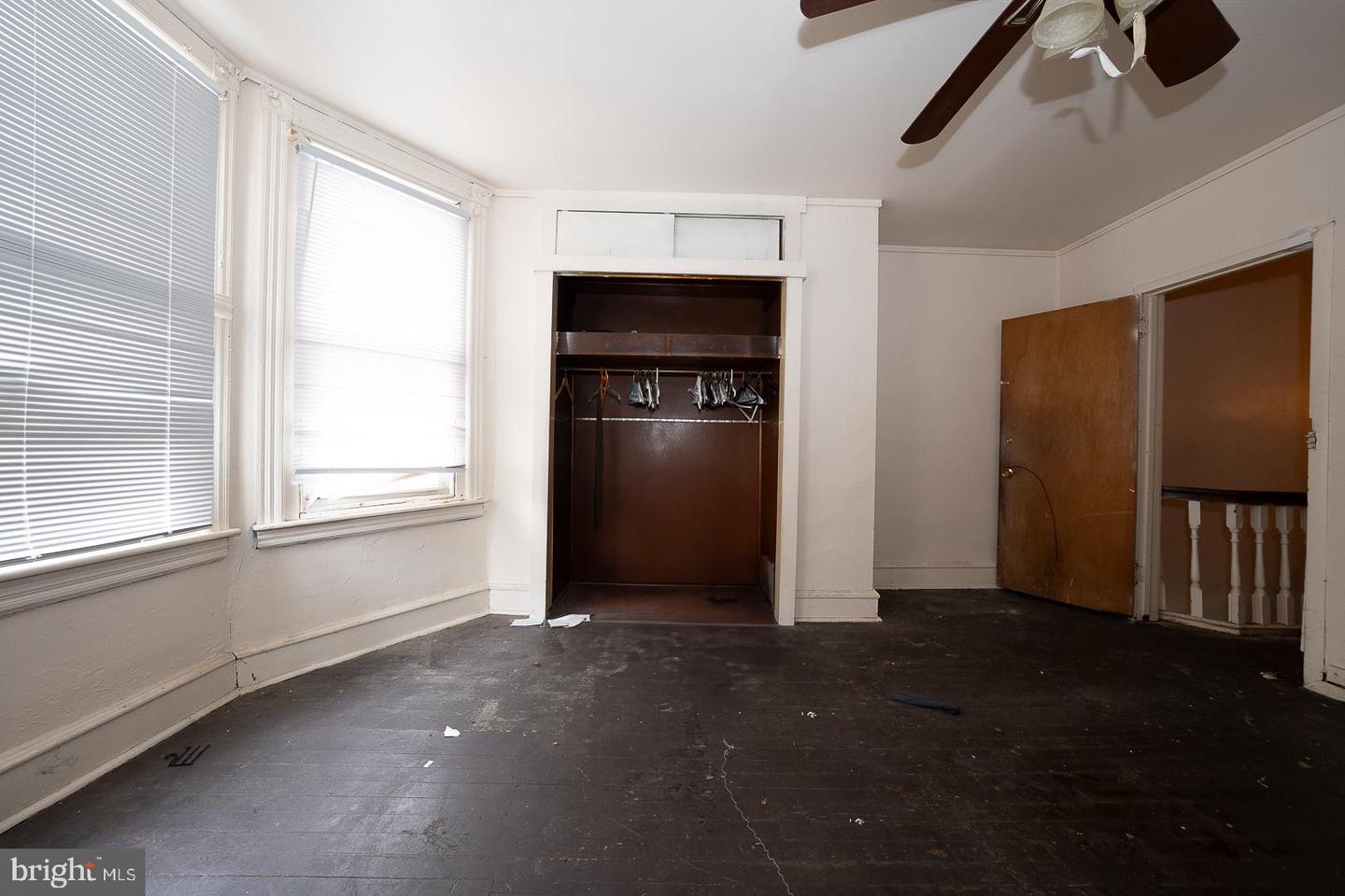 405 W Penn St Property Photo 19