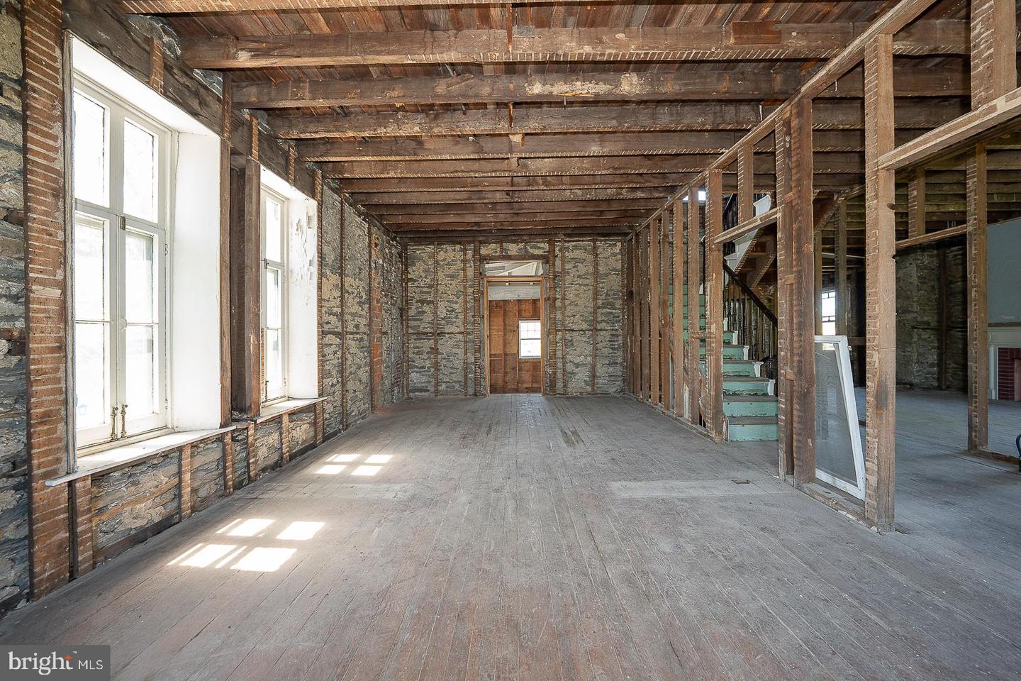5 E Chestnut Hill Ave Property Photo 11