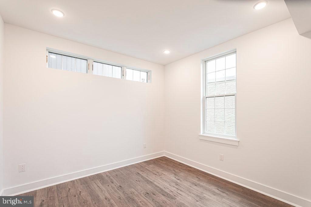 2623 Christian St #unit 301 Property Photo 8