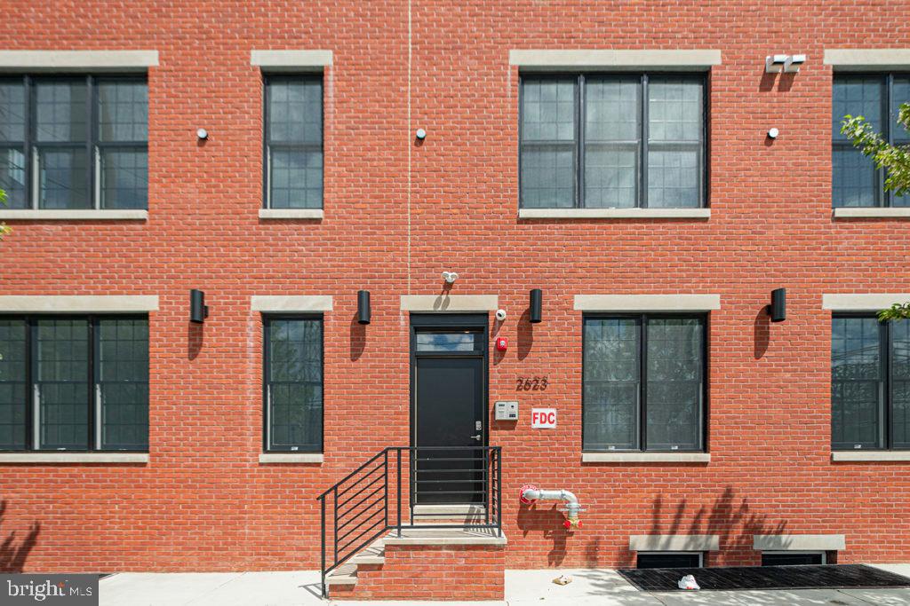 2623 Christian St #unit 301 Property Photo 15