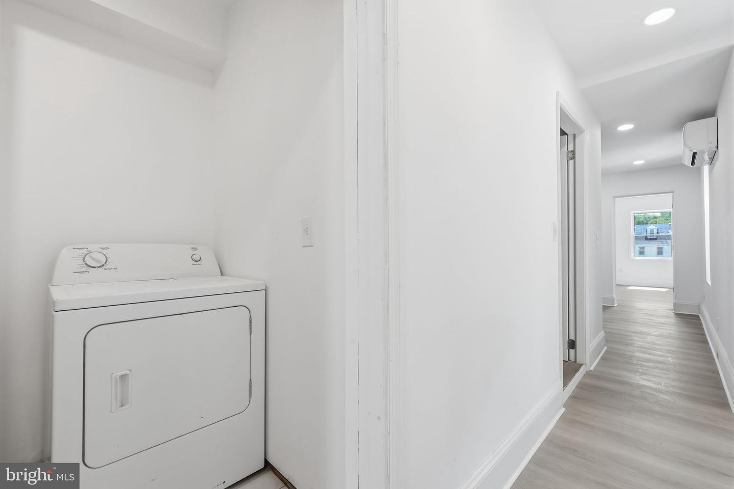 1820 Plum Property Photo 26