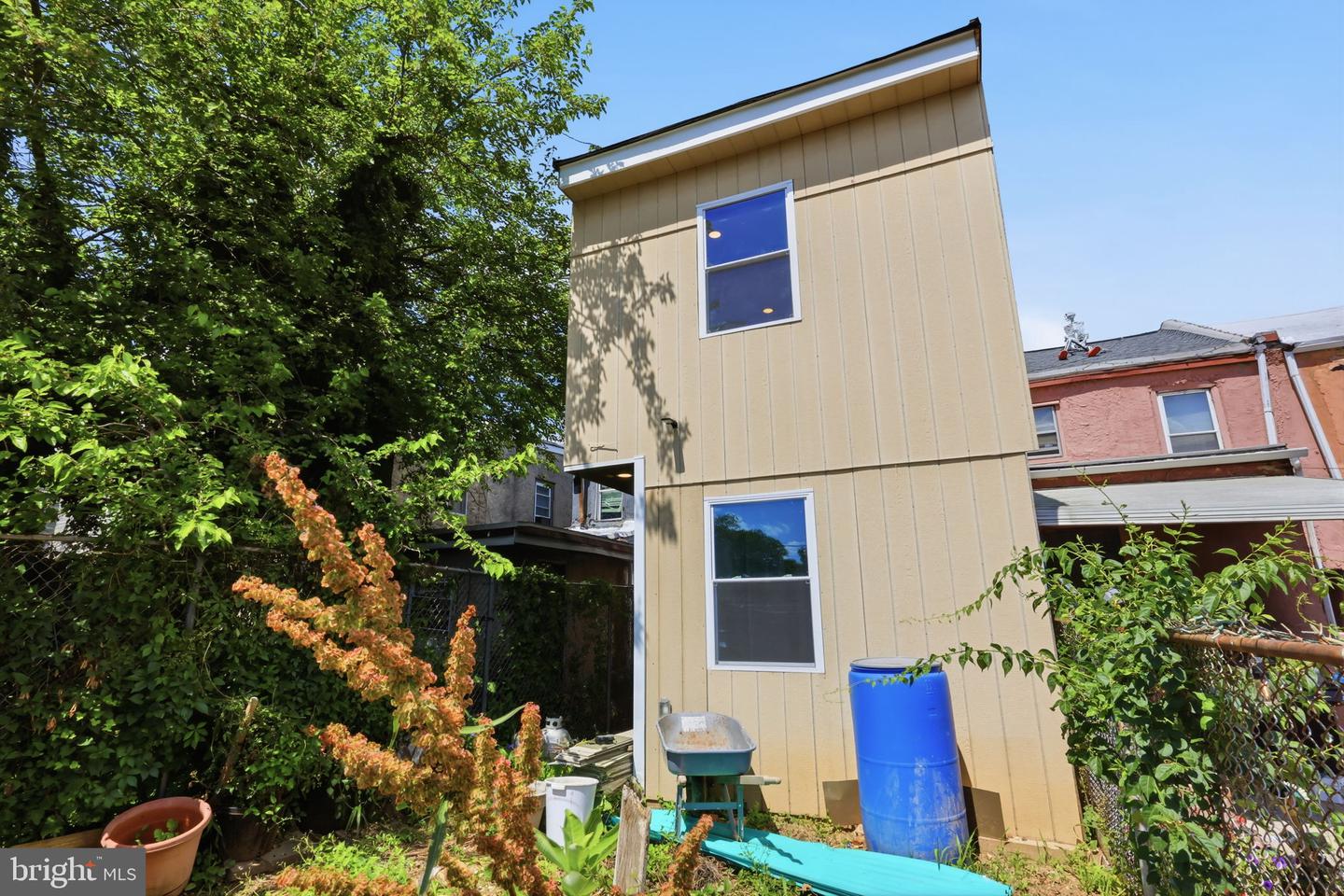 1820 Plum Property Photo 28